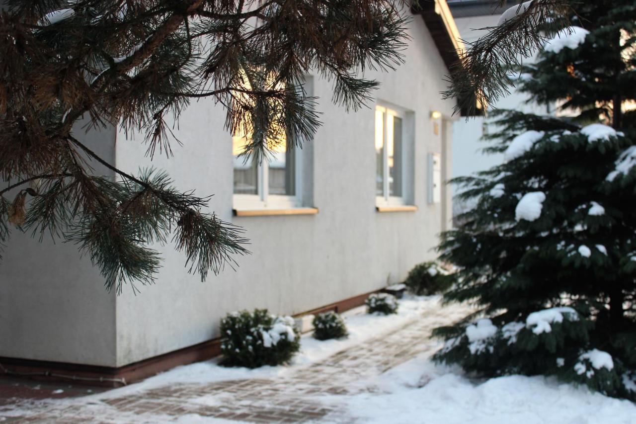 Apartmán Dom Chotomow Exteriér fotografie